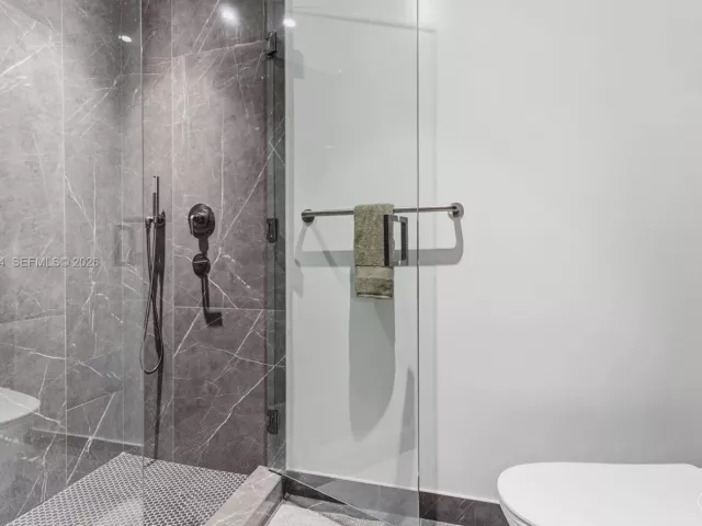 condo for sale in Miami - 20 NE 11th St 2306A - MondialRealty