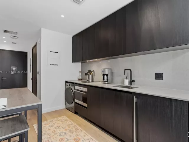 condo for sale in Miami - 20 NE 11th St 2306A - MondialRealty