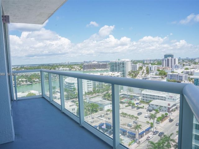 Apartment for sale  Unit #1709 - photo 7530963