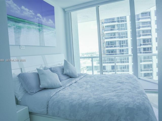 Apartment for sale  Unit #1709 - photo 7530971