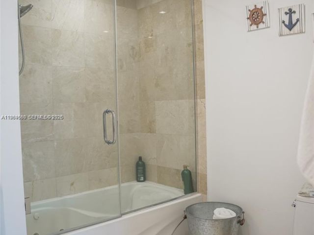 Apartment for sale  Unit #1709 - photo 7530972