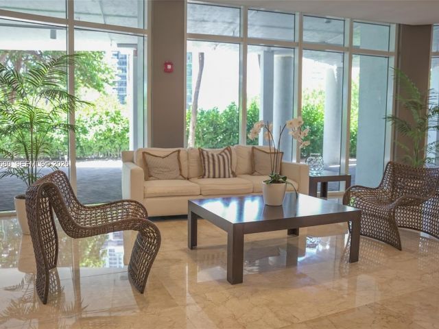 Apartment for sale  Unit #1709 - photo 7530977