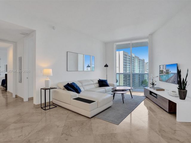 Apartment for sale  Unit #805 - photo 7530555