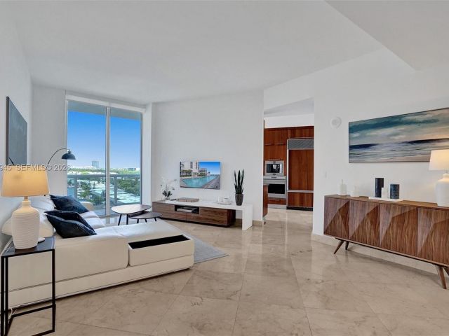 Apartment for sale  Unit #805 - photo 7530561