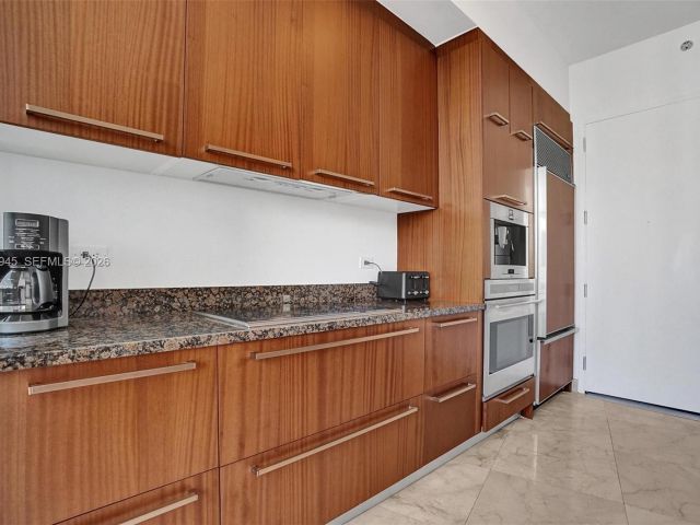 Apartment for sale  Unit #805 - photo 7530567