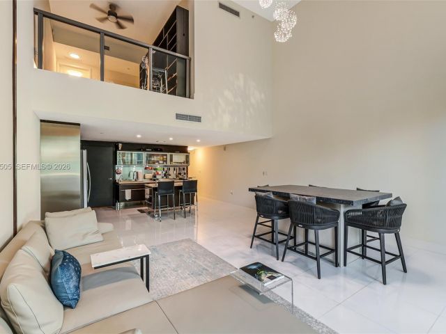 Apartment for rent  Unit #112 - photo 7531075