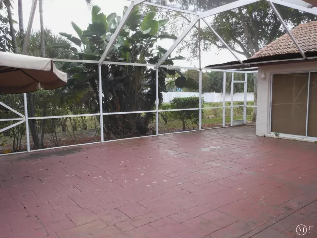3-bedroom home for rent in Boca Raton - 7296 Via Palomar - MondialRealty