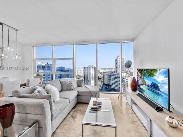 Apartment for rent  Unit #1707 - photo 7530754