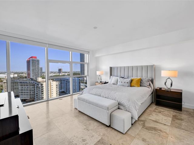 Apartment for rent  Unit #1707 - photo 7530768