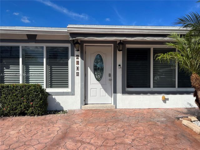 Home for rent at 2713 Sherman St - photo 7529881