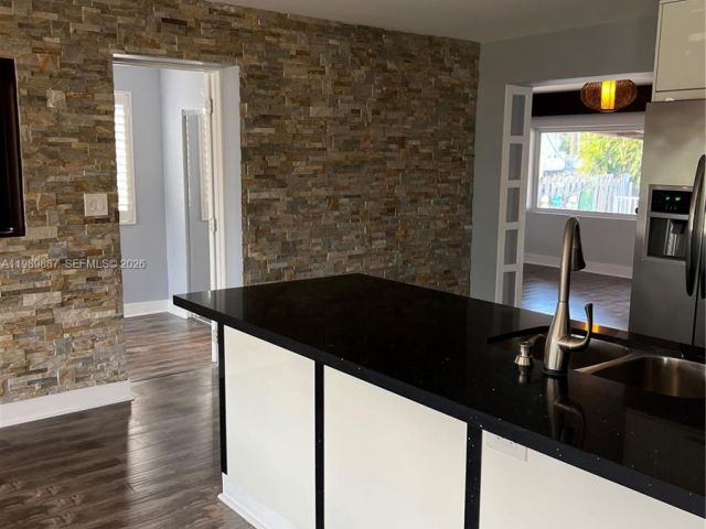 Home for rent at 2713 Sherman St - photo 7529888