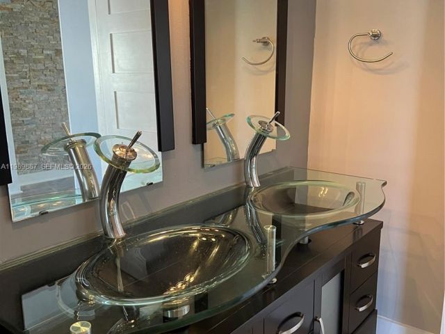 Home for rent at 2713 Sherman St - photo 7529895