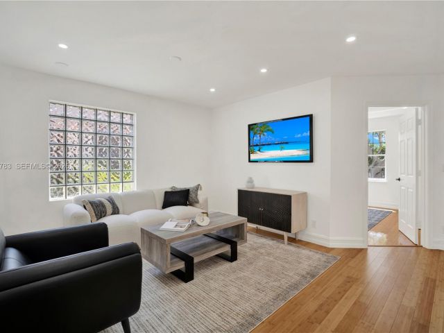 Home for sale at 1251 Hayes St - photo 7529877