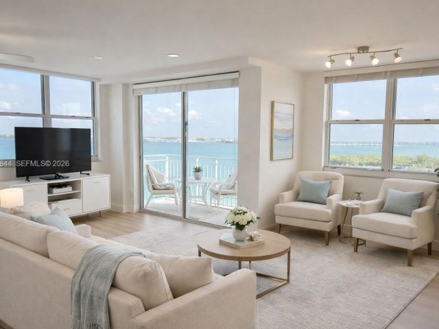 Apartment for rent  Unit #1216 - photo 7531351