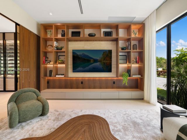 Home for sale at 5545 SW 81st Ter - photo 7530382