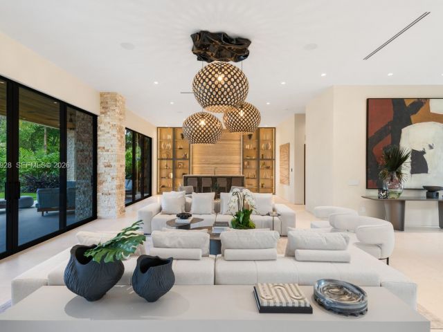 Home for sale at 5545 SW 81st Ter - photo 7530384