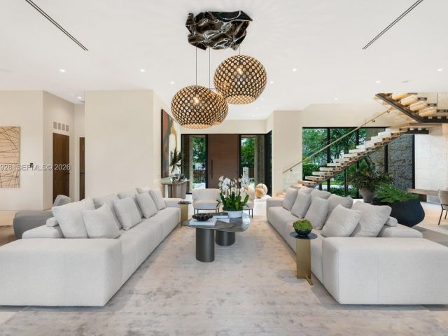 Home for sale at 5545 SW 81st Ter - photo 7530386