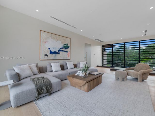 Home for sale at 5545 SW 81st Ter - photo 7530390