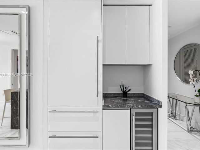 Apartment for rent  Unit #1404 - photo 7530677