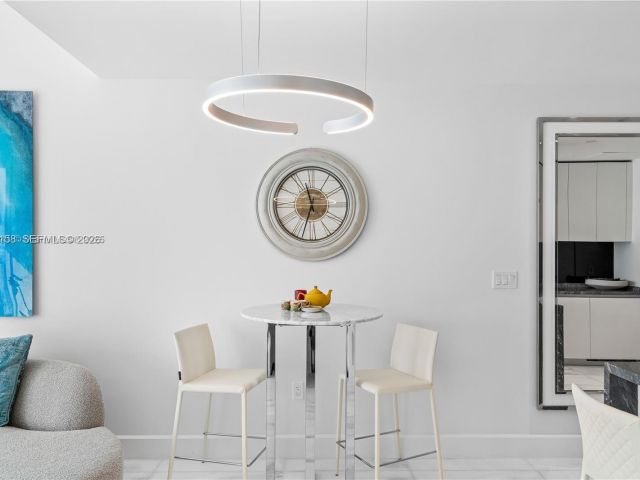 Apartment for rent  Unit #1404 - photo 7530681