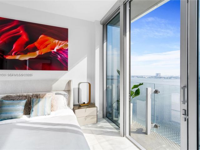 Apartment for rent  Unit #1404 - photo 7530689