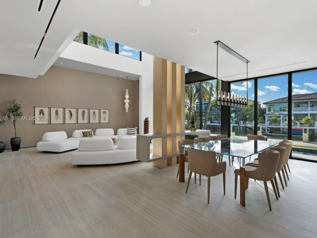 Home for rent at 641 Flamingo Dr 0 - photo 7529610