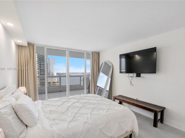 Apartment for rent  Unit #A-3050 - photo 7530498