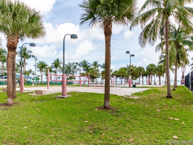 Apartment for rent  Unit #A-3050 - photo 7530507