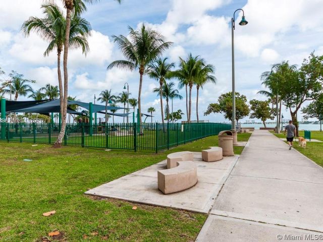 Apartment for rent  Unit #A-3050 - photo 7530508