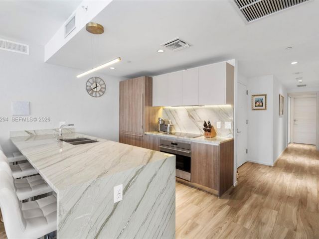 Apartment for sale  Unit #3504 - photo 7534150