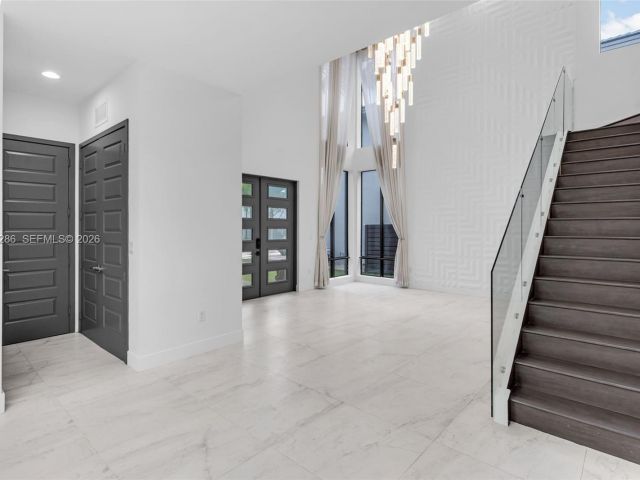 Home for sale at 16058 SW 136th Way - photo 7530903