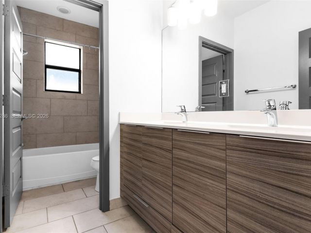 Home for sale at 16058 SW 136th Way - photo 7530911