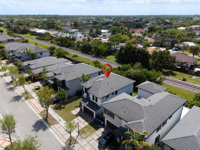 Home for sale at 16058 SW 136th Way - photo 7530915