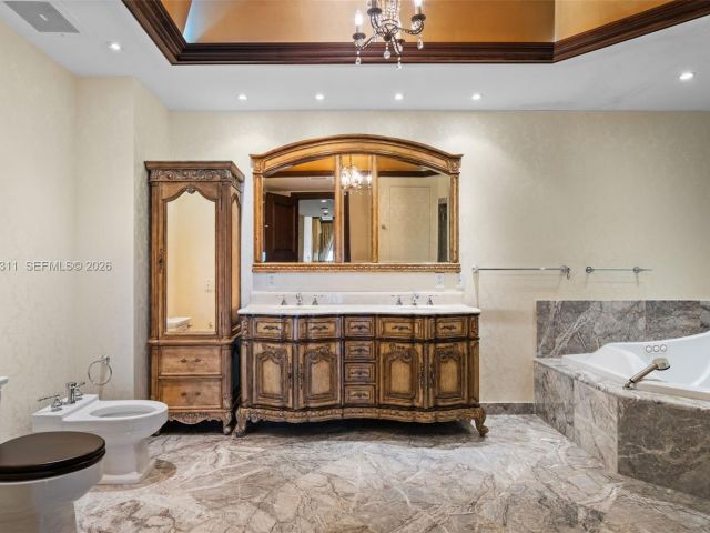 Apartment for sale  Unit #1604 - photo 7532171