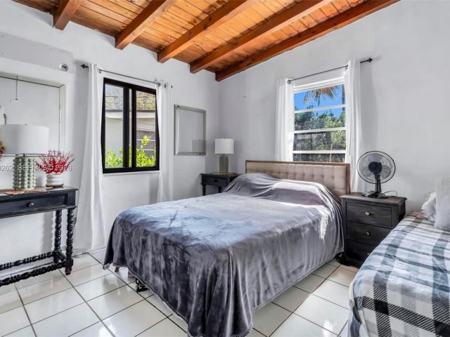 Home for sale at 6561 SW 34th St - photo 7530885