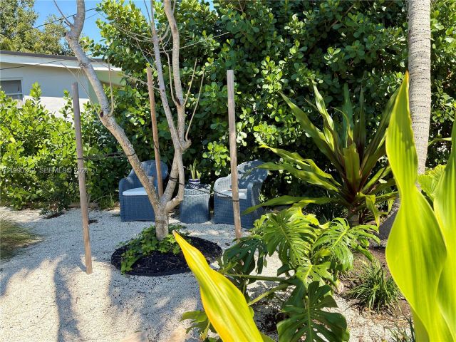 Home for sale at 6561 SW 34th St - photo 7530890