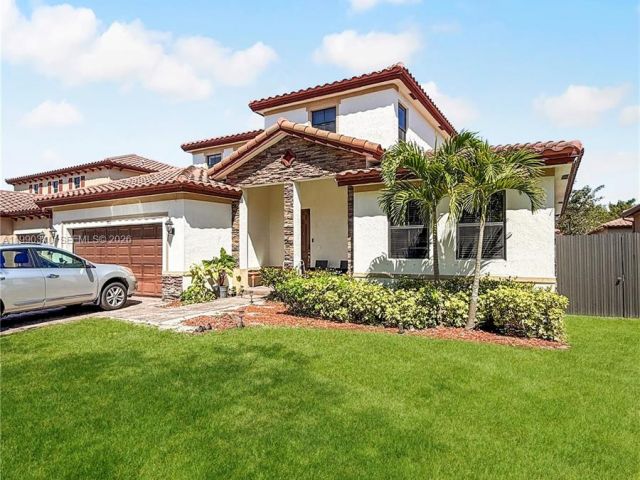 5-bedroom home for rent in Homestead - 709 SE 35th Ave 709 - MondialRealty