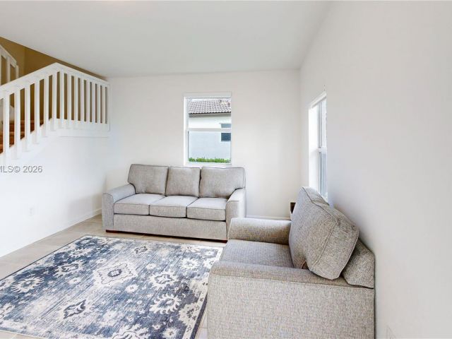 4-bedroom home for rent in Homestead - 2333 SE 28th Ct - MondialRealty