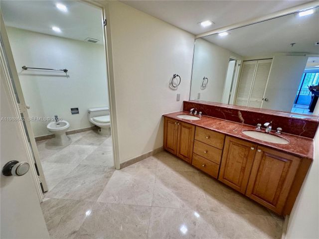 Apartment for rent  Unit #A2015 - photo 7534192