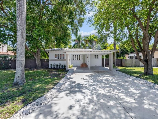 Home for sale at 830 NE 72nd St - photo 7531983