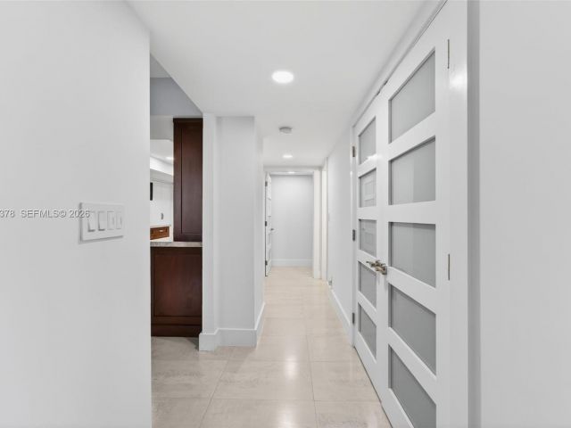 Apartment for sale  Unit #1024 - photo 7534231