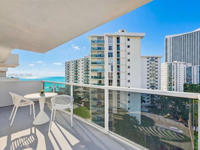 Apartment for sale  Unit #1024 - photo 7534237