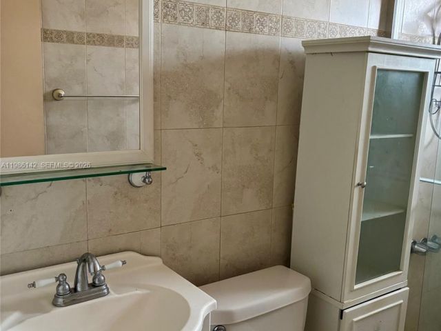 Home for sale at 3241 Arthur Ter - photo 7532134