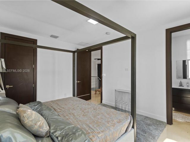 Home for rent at 3420 NW 84th Ave - photo 7532229