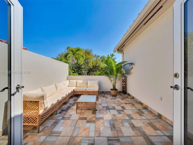 Home for sale at 2917 SW 30th Ct 2917 - photo 7532593