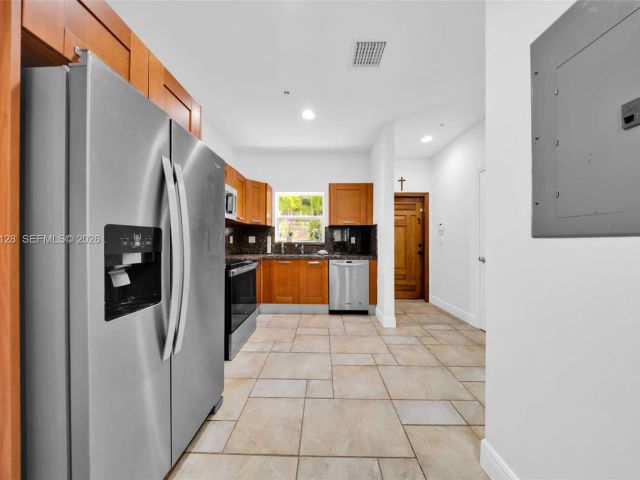 Home for sale at 2917 SW 30th Ct 2917 - photo 7532604