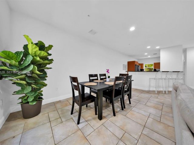 Home for sale at 2917 SW 30th Ct 2917 - photo 7532610