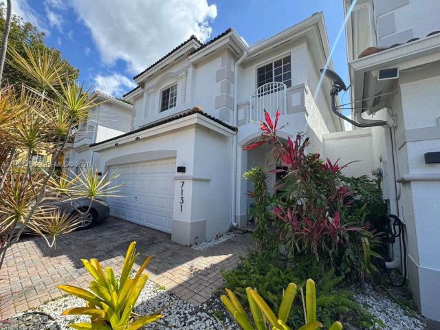 Home for rent at 7131 NW 114th Ct - photo 7532900