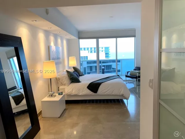 2-bedroom condo for rent in Hallandale Beach - 1830 S Ocean Drive 4608 - MondialRealty