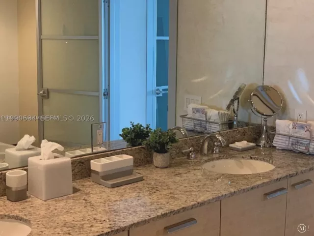 2-bedroom condo for rent in Hallandale Beach - 1830 S Ocean Drive 4608 - MondialRealty